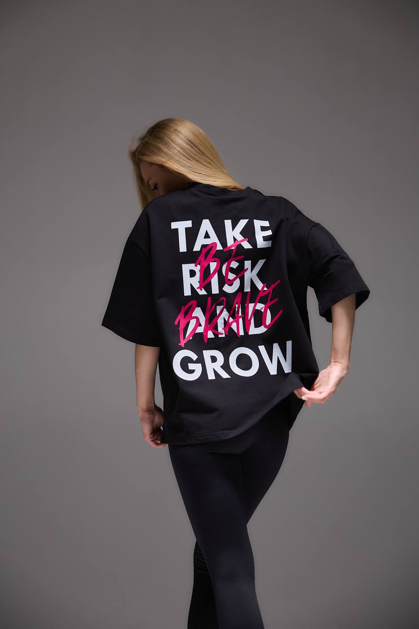 Oversized T-Shirt “Take Risk and Grow”