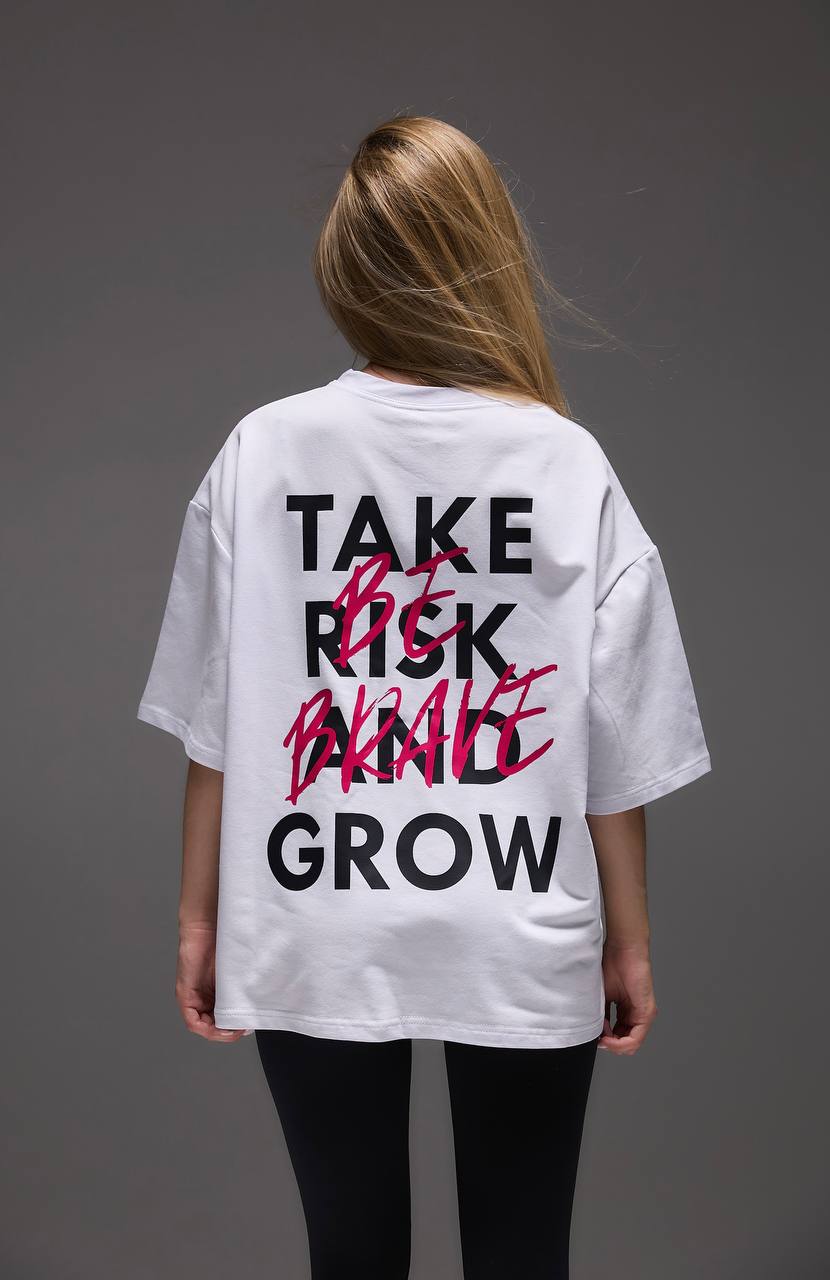 Oversized T-Shirt “Take Risk and Grow”