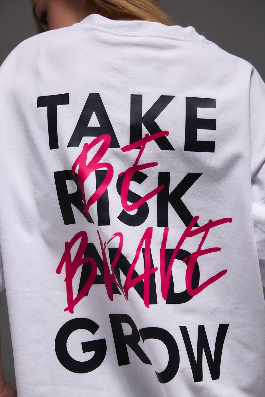 Oversized T-Shirt “Take Risk and Grow”